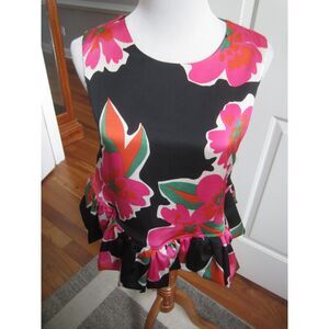 NWT  STUNNING FLORAL  RUFFLE HEM SLEEVELESS TOP BEAUTIFUL FUSCHIA ON BLACK SMALL